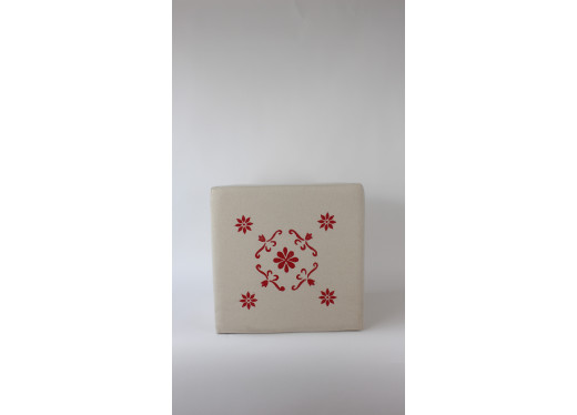 Etnik Kırmızı Çiçek Desen Duck Krem Keten Kumaş..